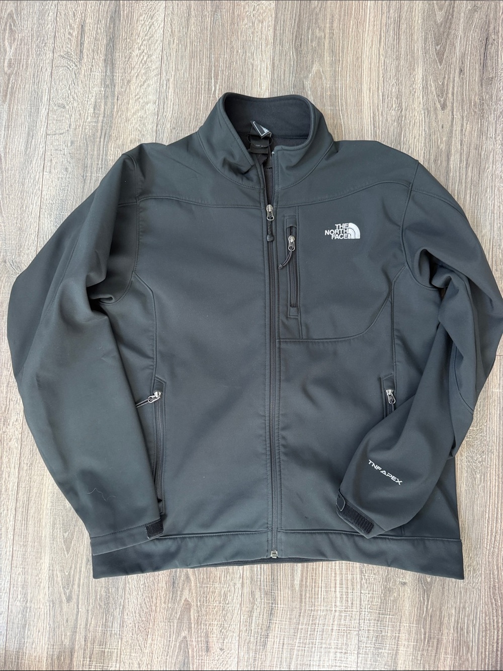 The North Face Men’s Black Softshell Performance Jacket size Large